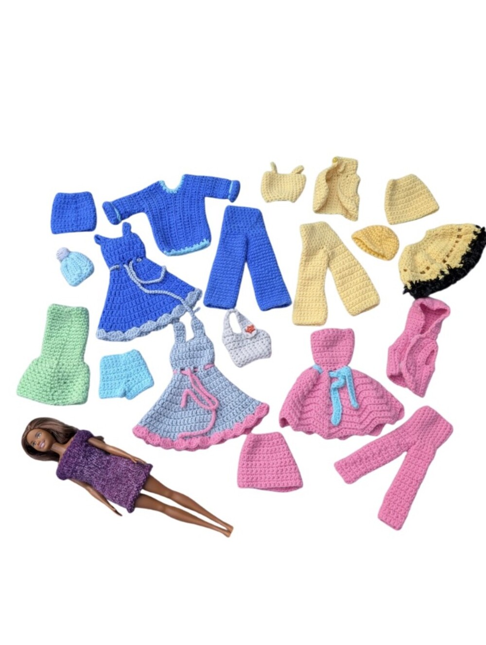 2 For $20 🩷 Barbie Fashionista W/ Crochet Clothes Lot
